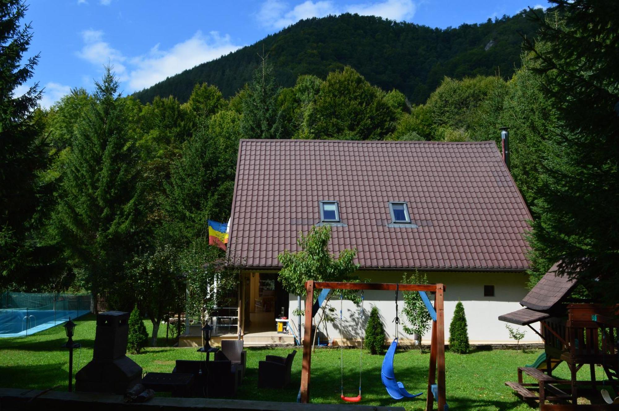 Casa Aris Lepsa Vrancea Hotell Exteriör bild