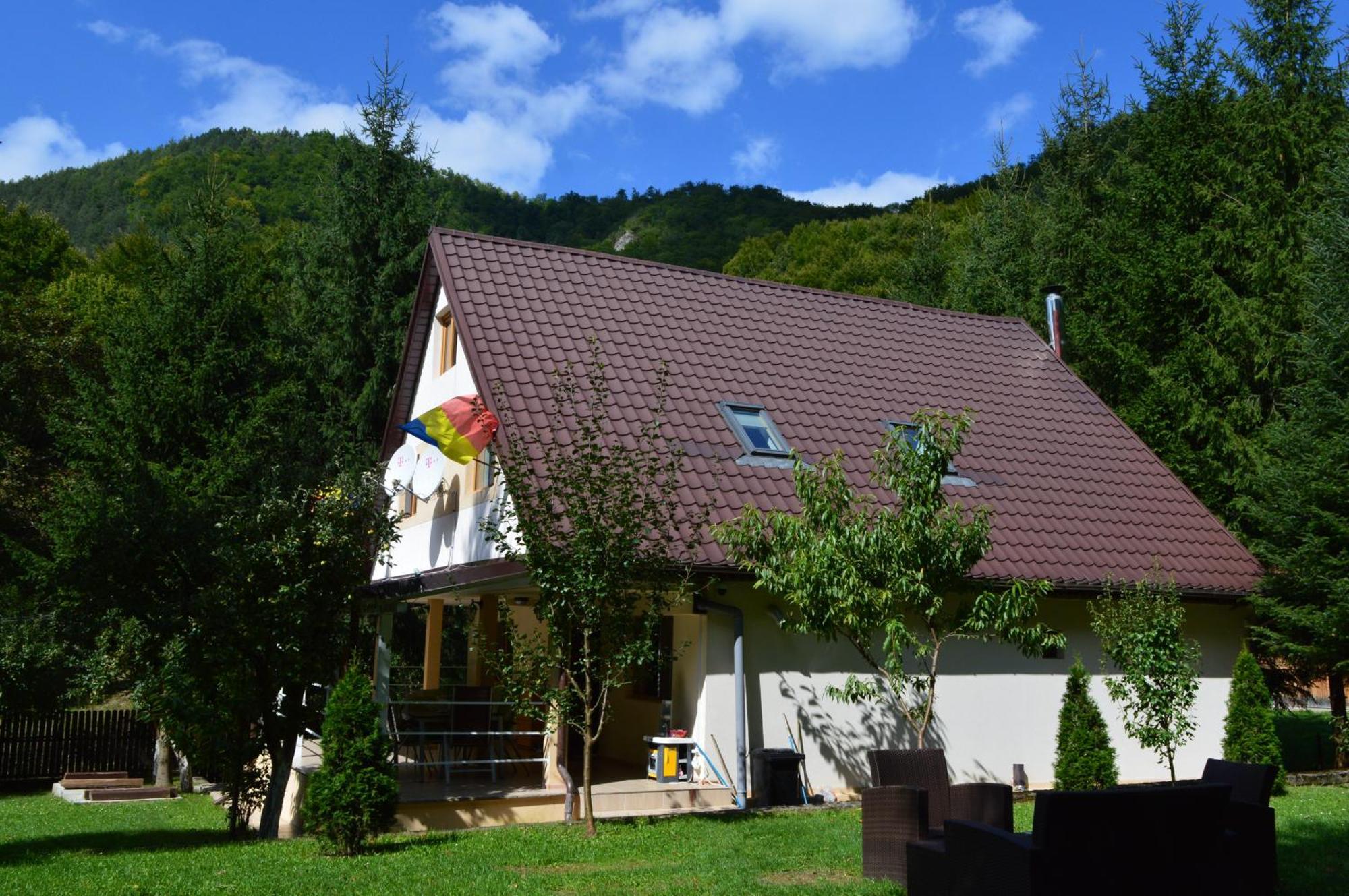 Casa Aris Lepsa Vrancea Hotell Exteriör bild
