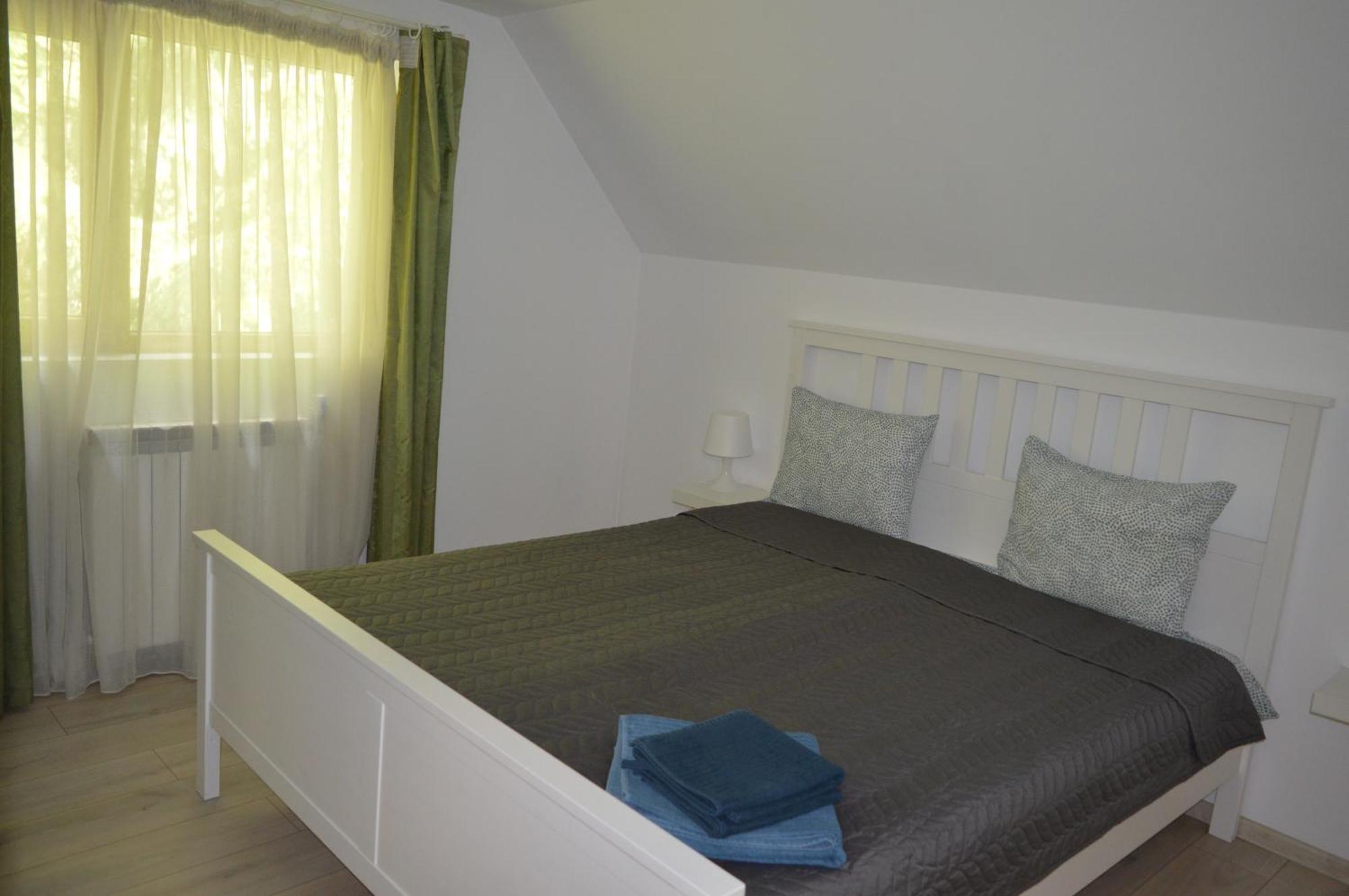 Casa Aris Lepsa Vrancea Hotell Exteriör bild