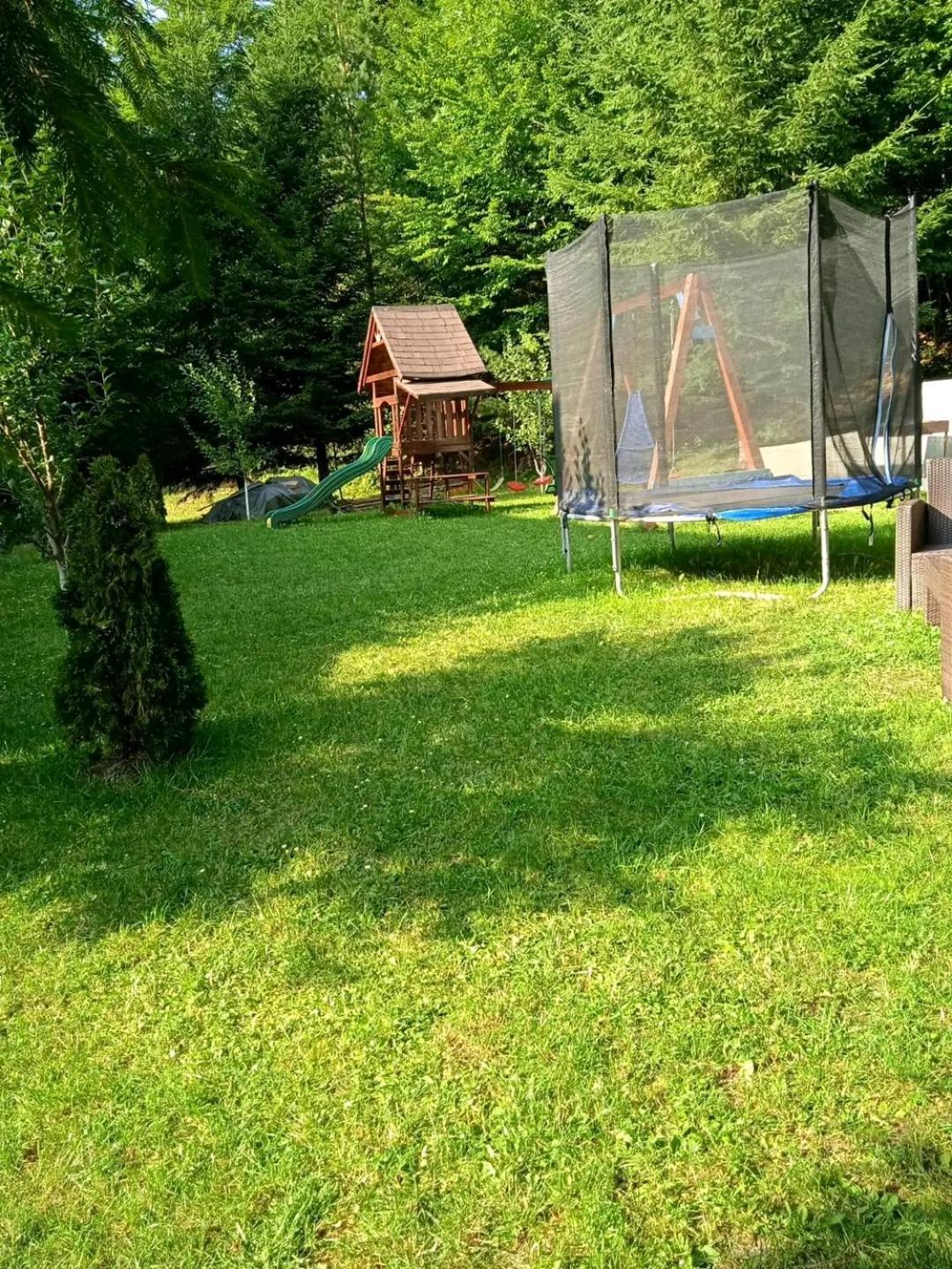 Casa Aris Lepsa Vrancea Hotell Exteriör bild